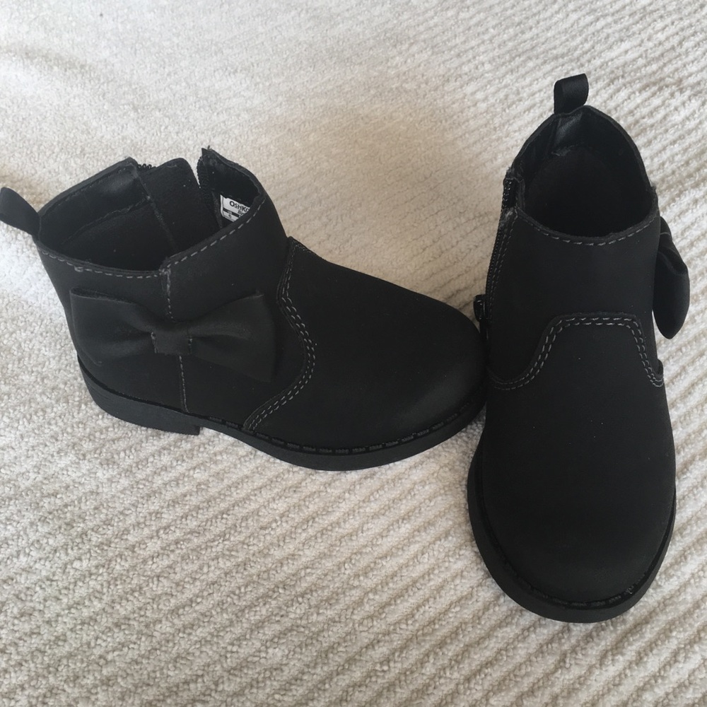 Carter’s Black Boots
